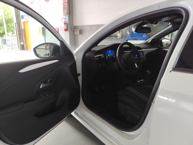 OPEL Corsa usata, con Bluetooth