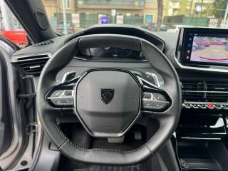 PEUGEOT 2008 usata, con Boardcomputer