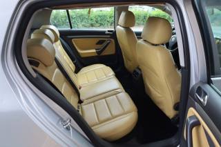 VOLKSWAGEN Golf usata, con ESP