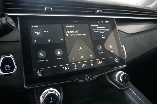 OTHERS-ANDERE OTHERS-ANDERE usata, con Volante in pelle