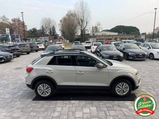 VOLKSWAGEN T-Roc usata, con Climatizzatore