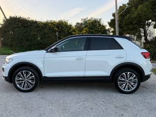 VOLKSWAGEN T-Roc usata, con Alzacristalli elettrici