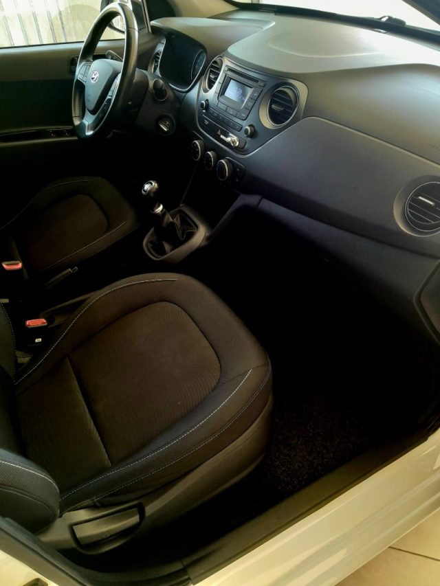 HYUNDAI i10 usata, con Servosterzo