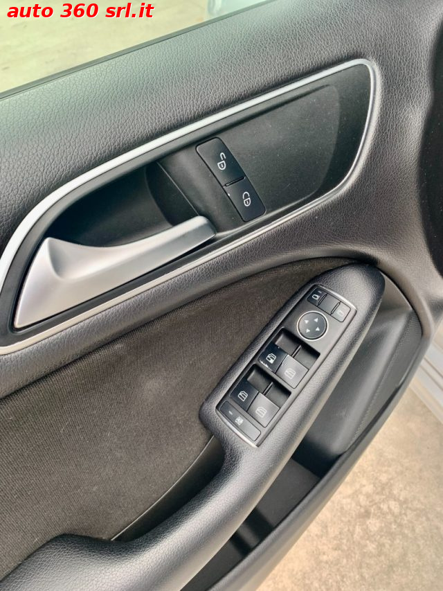 MERCEDES-BENZ B 180 usata, con Climatizzatore