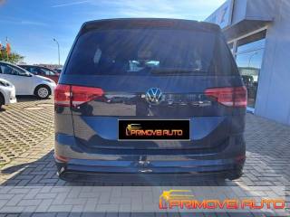VOLKSWAGEN Touran usata 8
