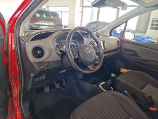 TOYOTA Yaris usata, con Specchietti laterali elettrici