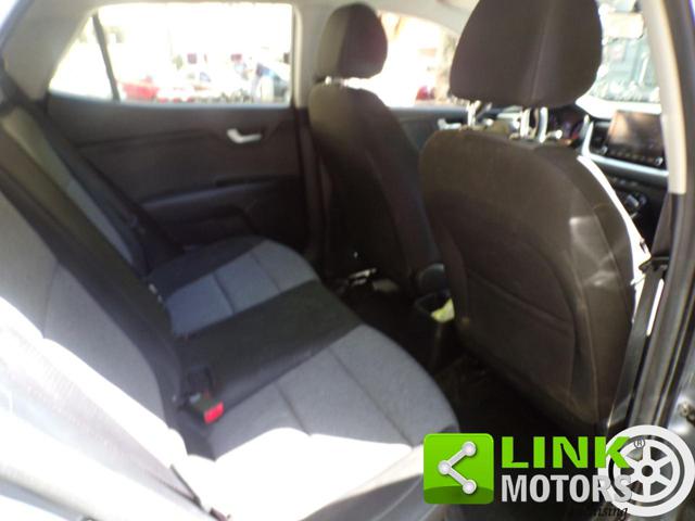 KIA Stonic usata, con Controllo automatico clima