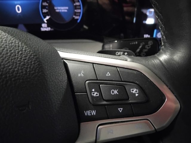 VOLKSWAGEN Golf usata, con Specchietti laterali elettrici