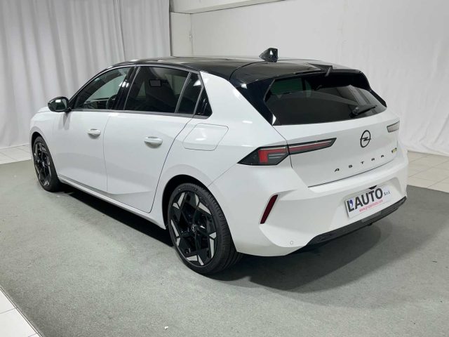 OPEL Astra usata, con Autoradio