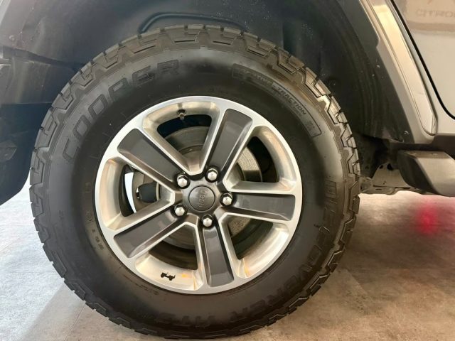 JEEP Wrangler usata, con Cronologia tagliandi