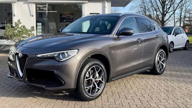 ALFA ROMEO Stelvio usata, con Airbag laterali