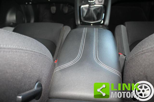 NISSAN Qashqai usata, con Bluetooth