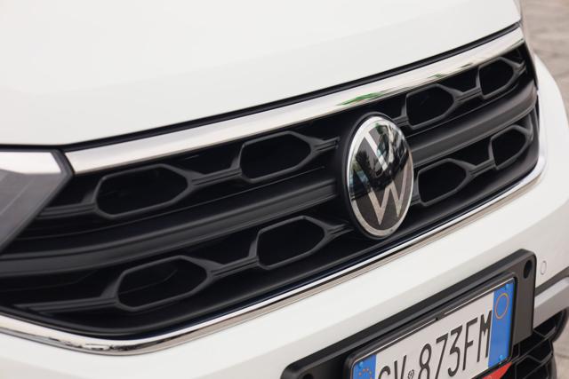 VOLKSWAGEN T-Roc usata, con Sedile posteriore sdoppiato