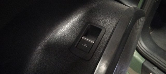 AUDI Q5 usata, con Sensori di parcheggio posteriori