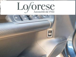 MERCEDES-BENZ GLB 200 usata, con Cerchi in lega