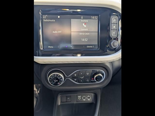 RENAULT Twingo usata 6
