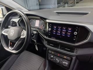VOLKSWAGEN T-Cross usata, con Sensori di parcheggio posteriori
