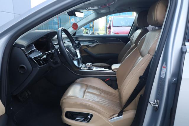 AUDI A8 usata, con Alzacristalli elettrici