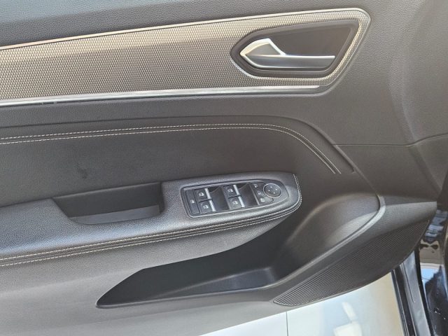 RENAULT Arkana usata, con Touch screen