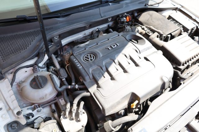 VOLKSWAGEN Golf usata 88