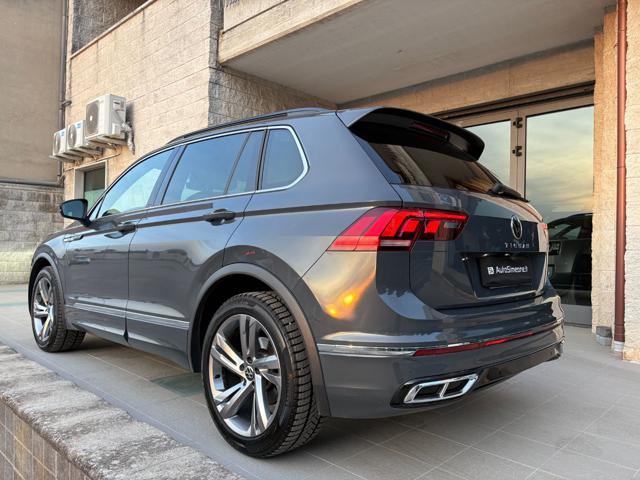 VOLKSWAGEN Tiguan usata, con Boardcomputer