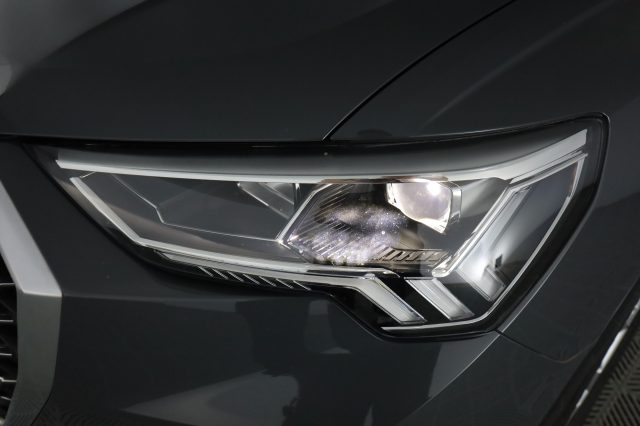 AUDI Q3 usata 8