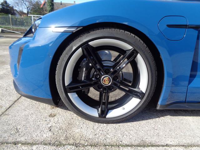 PORSCHE Taycan usata, con Climatizzatore