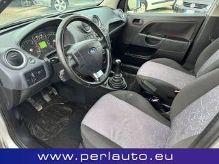 FORD Fiesta usata, con Boardcomputer