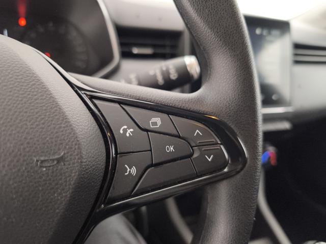 RENAULT Clio usata, con Sistema di navigazione