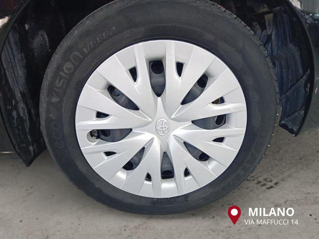 TOYOTA Yaris usata, con Specchietti laterali elettrici