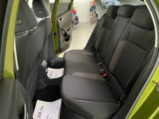 VOLKSWAGEN Taigo usata, con Luci diurne LED