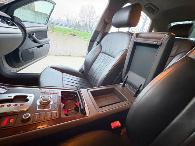 AUDI A8 usata, con Interni in pelle
