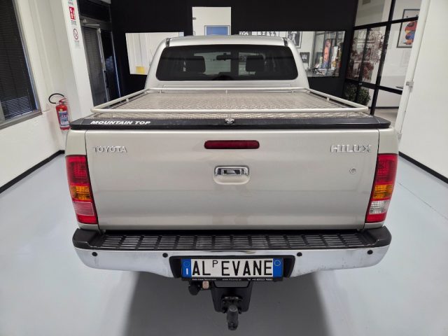 TOYOTA Hilux usata, con Alzacristalli elettrici
