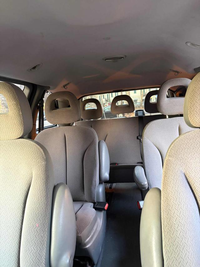 CHRYSLER Voyager usata, con Cruise Control