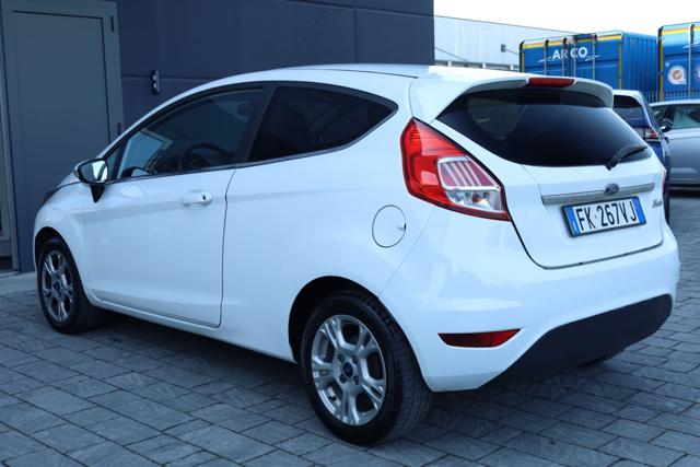 FORD Fiesta usata, con Airbag laterali