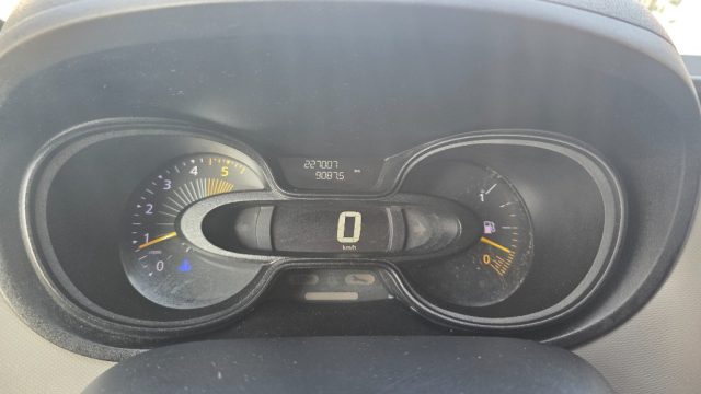 RENAULT Trafic usata, con Volante multifunzione