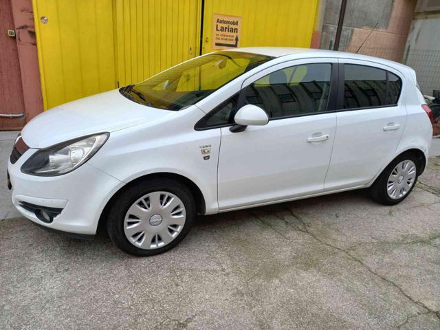 OPEL Corsa usata, con Airbag Passeggero
