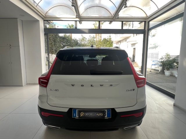 VOLVO XC40 usata, con Autoradio