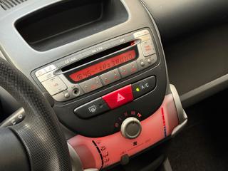 TOYOTA Aygo usata, con Sedile posteriore sdoppiato
