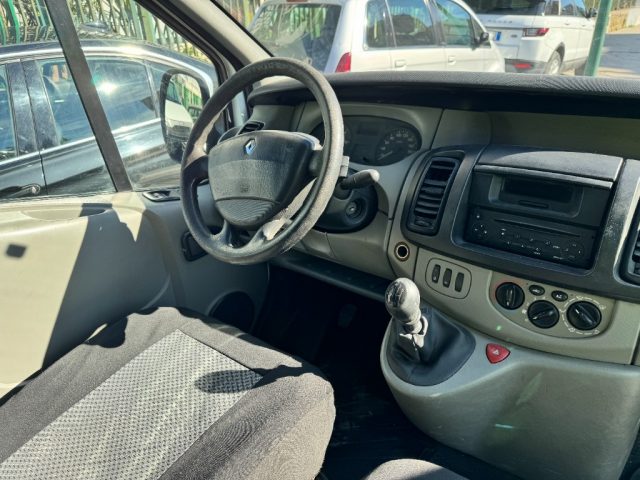 RENAULT Trafic usata, con Servosterzo