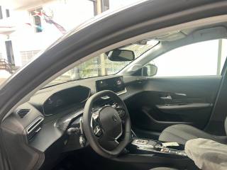 PEUGEOT 208 usata, con Adaptive Cruise Control