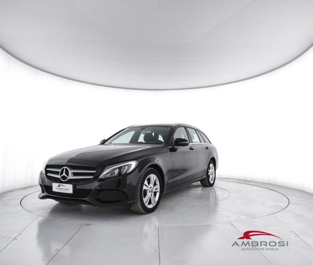 MERCEDES-BENZ C 200 usata 0