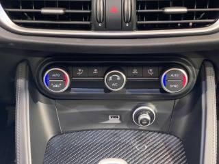 ALFA ROMEO Stelvio usata, con Sensori di parcheggio posteriori