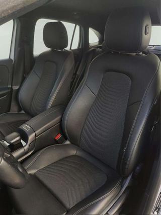 MERCEDES-BENZ GLA 180 usata 19