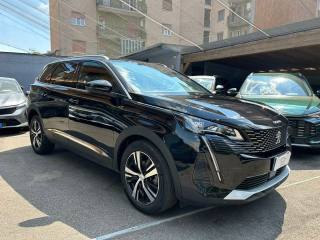 PEUGEOT 5008 usata, con Airbag