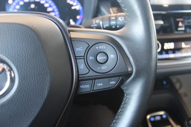 TOYOTA Corolla usata, con Sistema di navigazione