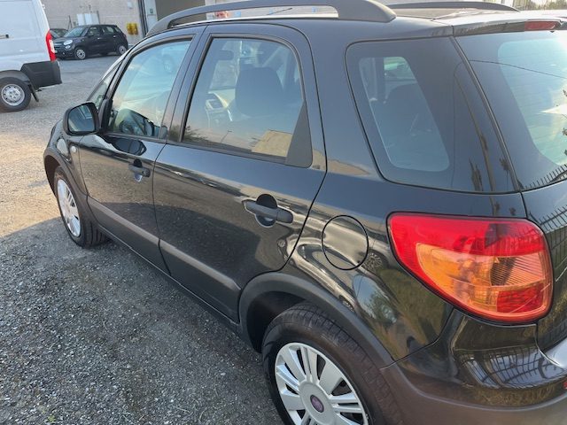 FIAT Sedici usata, con Fendinebbia