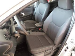 TOYOTA Yaris usata, con Servosterzo