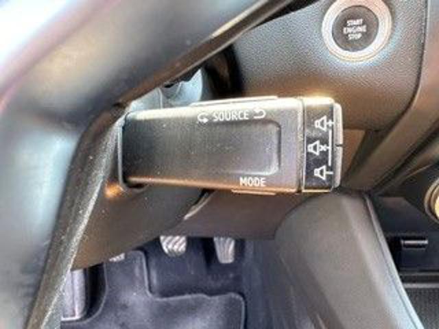 RENAULT Captur usata, con Touch screen