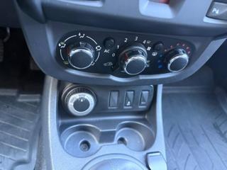 DACIA Duster usata, con USB
